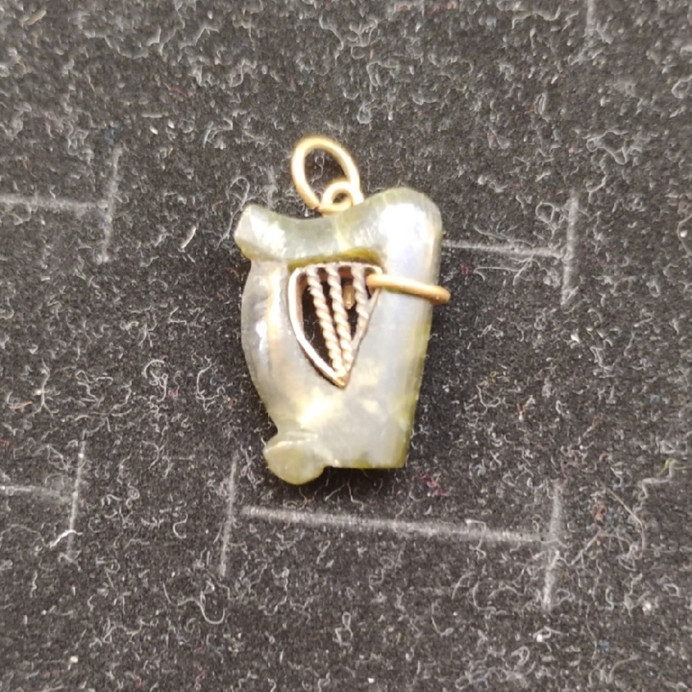Vintage Green Jade Harp Pendant with Gold Accent